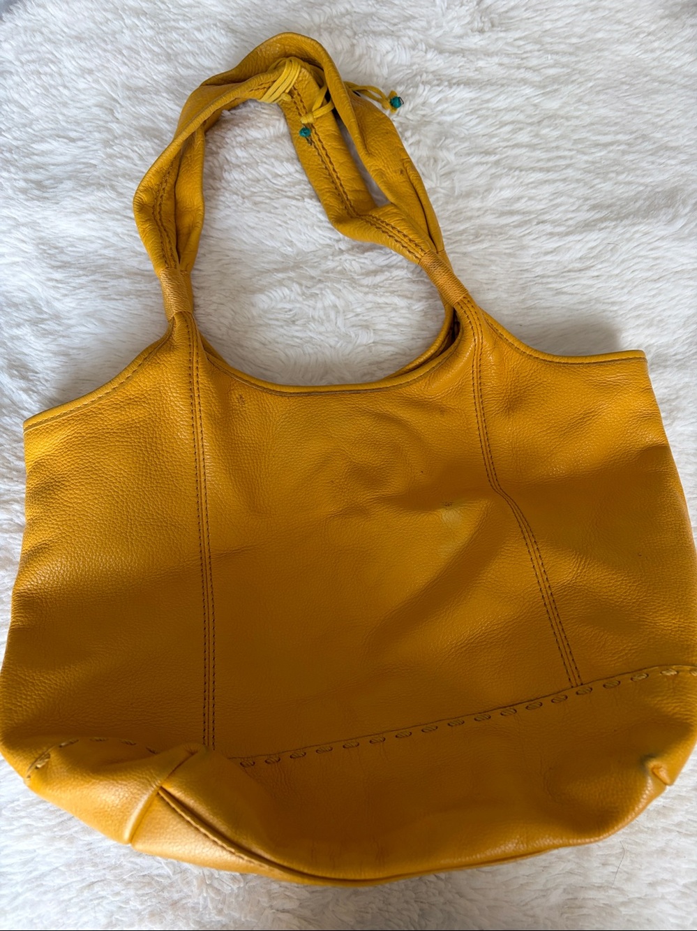 Mustard Yellow Leather Tote Bag - Stylish Everyday Shoulder Bag with issues